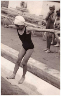 Swimming and jumping at Kingfisher Lido