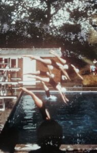 Lido fans. The Queen Anne's School Caversham outdoor pool - 1963 - image