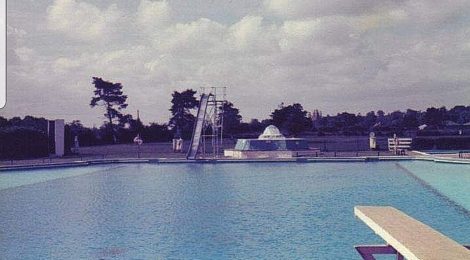 Burnham Beeches lido - image