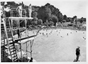 Burnham Beeches open air pool - image